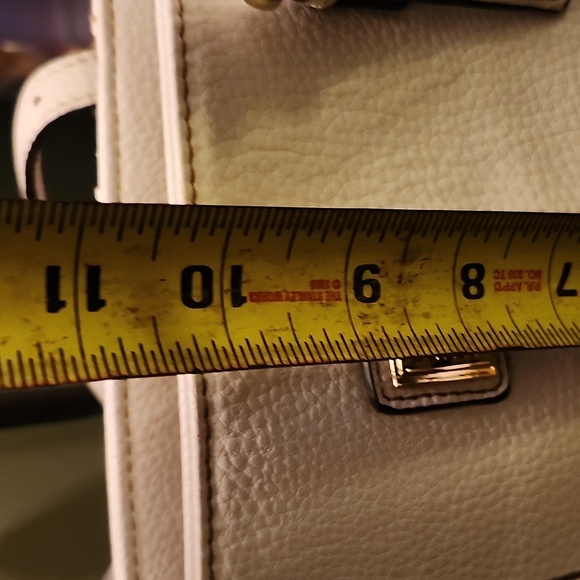 Anne Klein White Purse - Picture 13 of 16